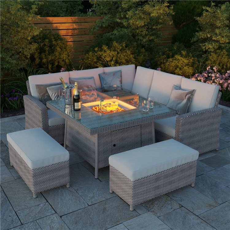 https://www.simplygardenfurniture.co.uk/wp-content/uploads/2022/01/storing-rattan-furniture-guide-2-billyoh-capri-with-fire-pit-table.jpg